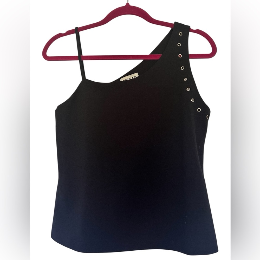 Black One-Shoulder Top